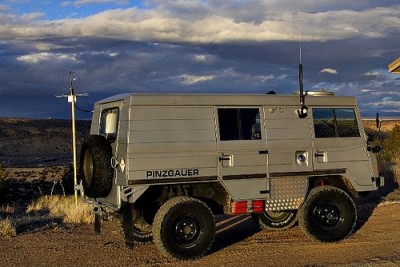1973 Pinzgauer 710K.jpg